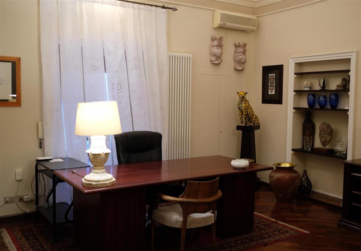 Palazzo La Via Apartman Catania Kültér fotó